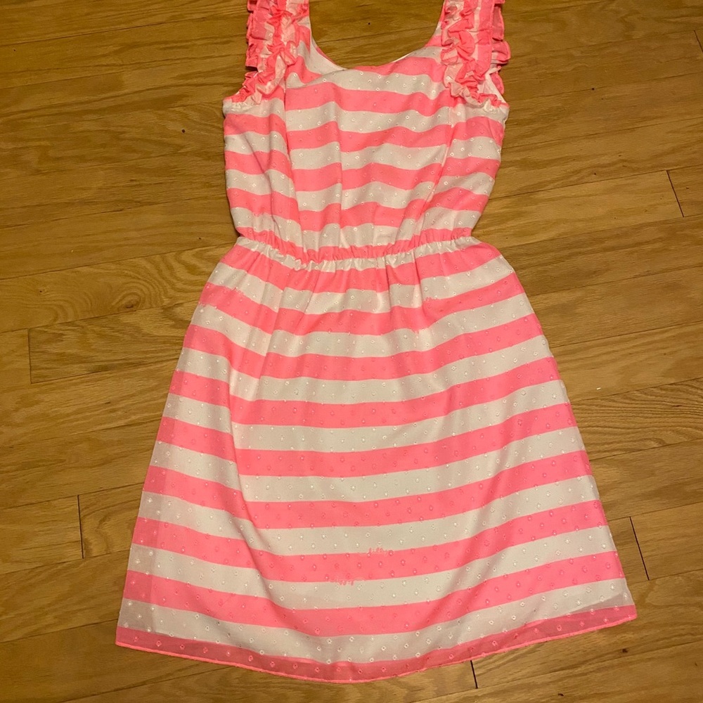 ...Lily Pulitzer dress